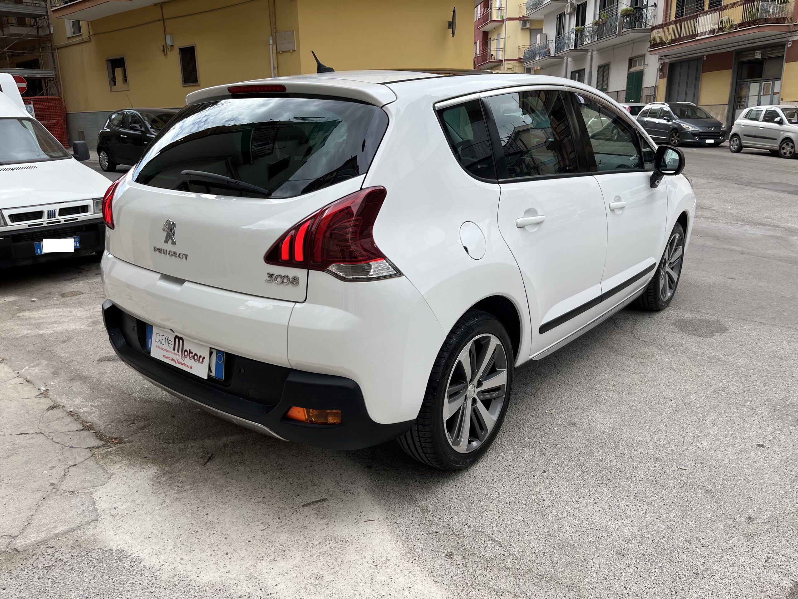 PEUGEOT 3008 2.0 HDI 163CV AUT. ALLURE - immagine 8