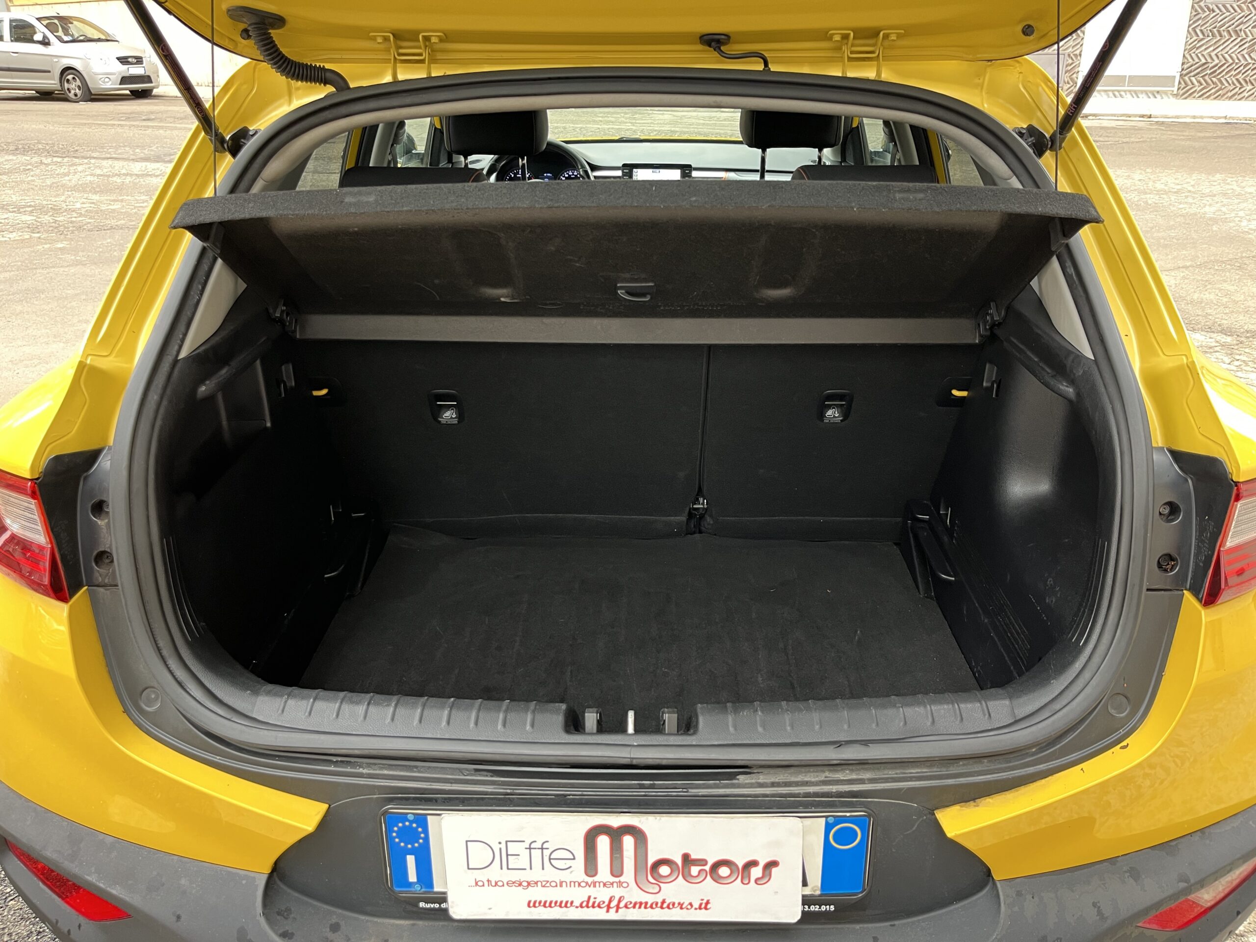 KIA STONIC 1.6 CRDI 110 CV ENERGY - immagine 11