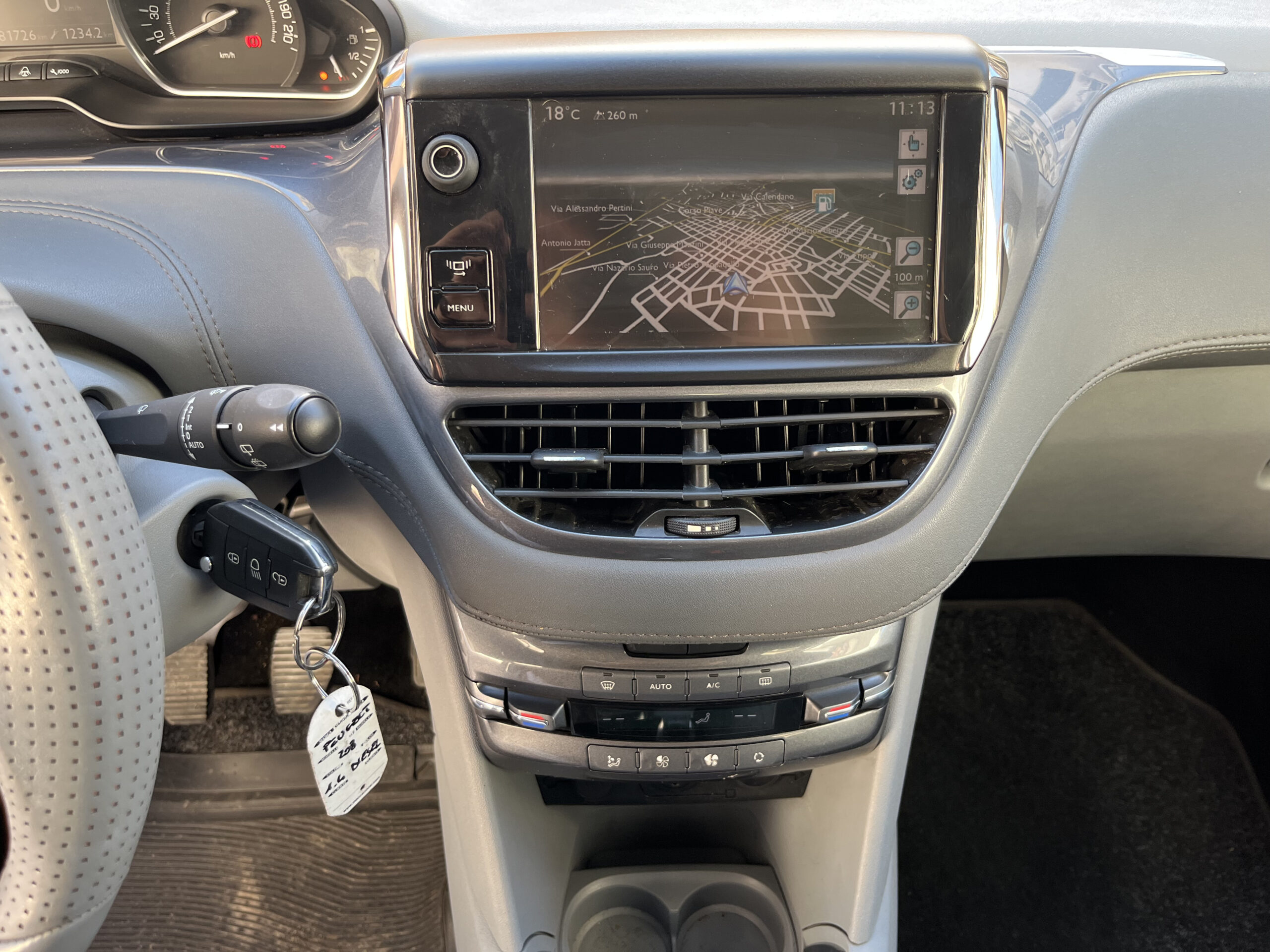 PEUGEOT 208 HDI 68 CV 5 PORTE ALLURE - immagine 12