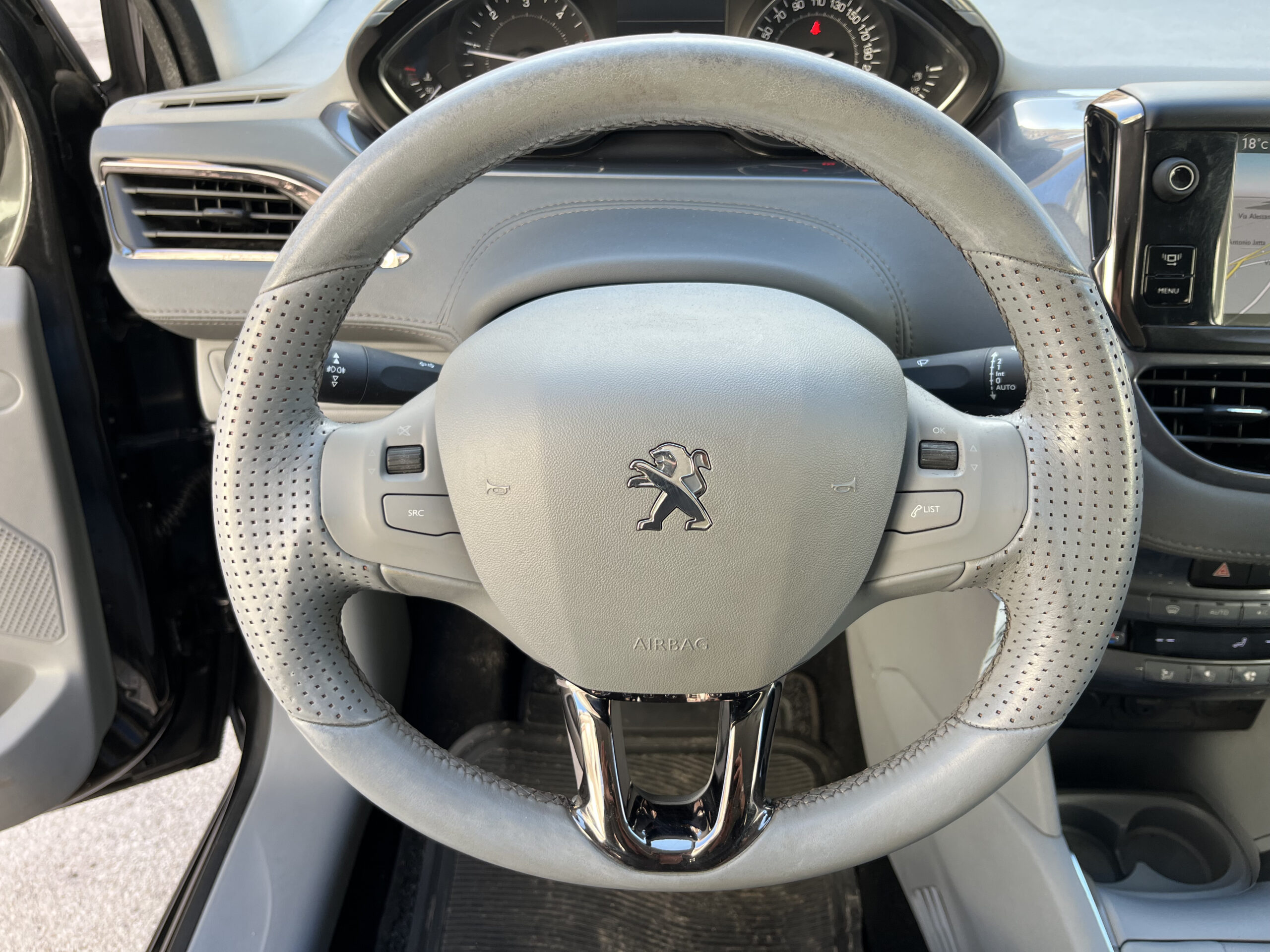 PEUGEOT 208 HDI 68 CV 5 PORTE ALLURE - immagine 13