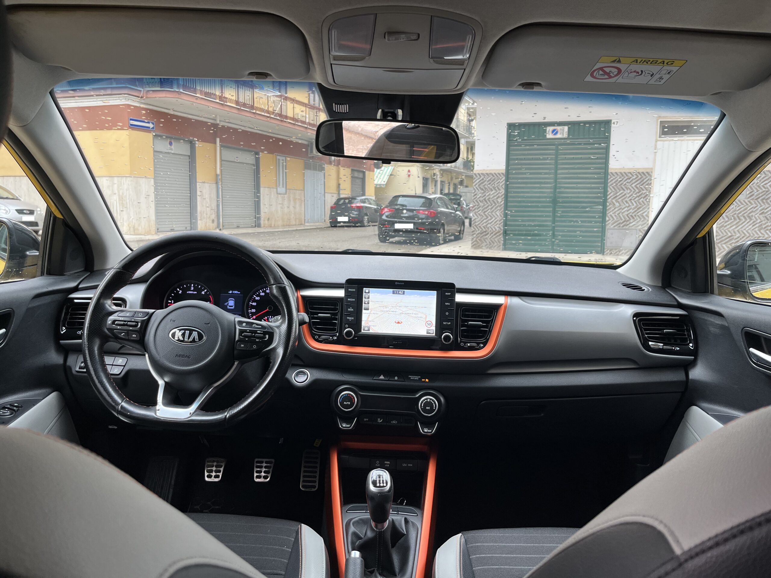 KIA STONIC 1.6 CRDI 110 CV ENERGY - immagine 14