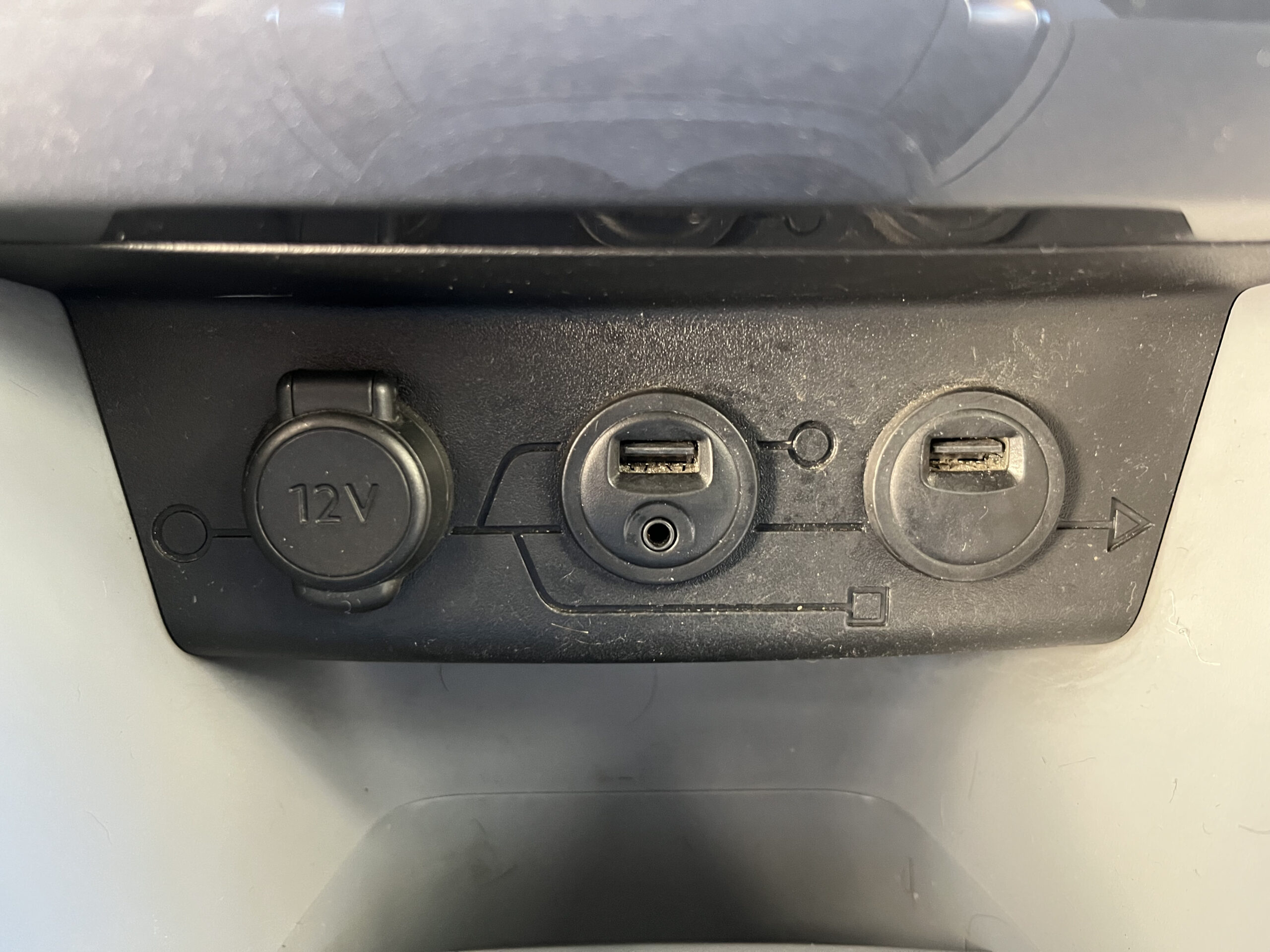 PEUGEOT 208 HDI 68 CV 5 PORTE ALLURE - immagine 20