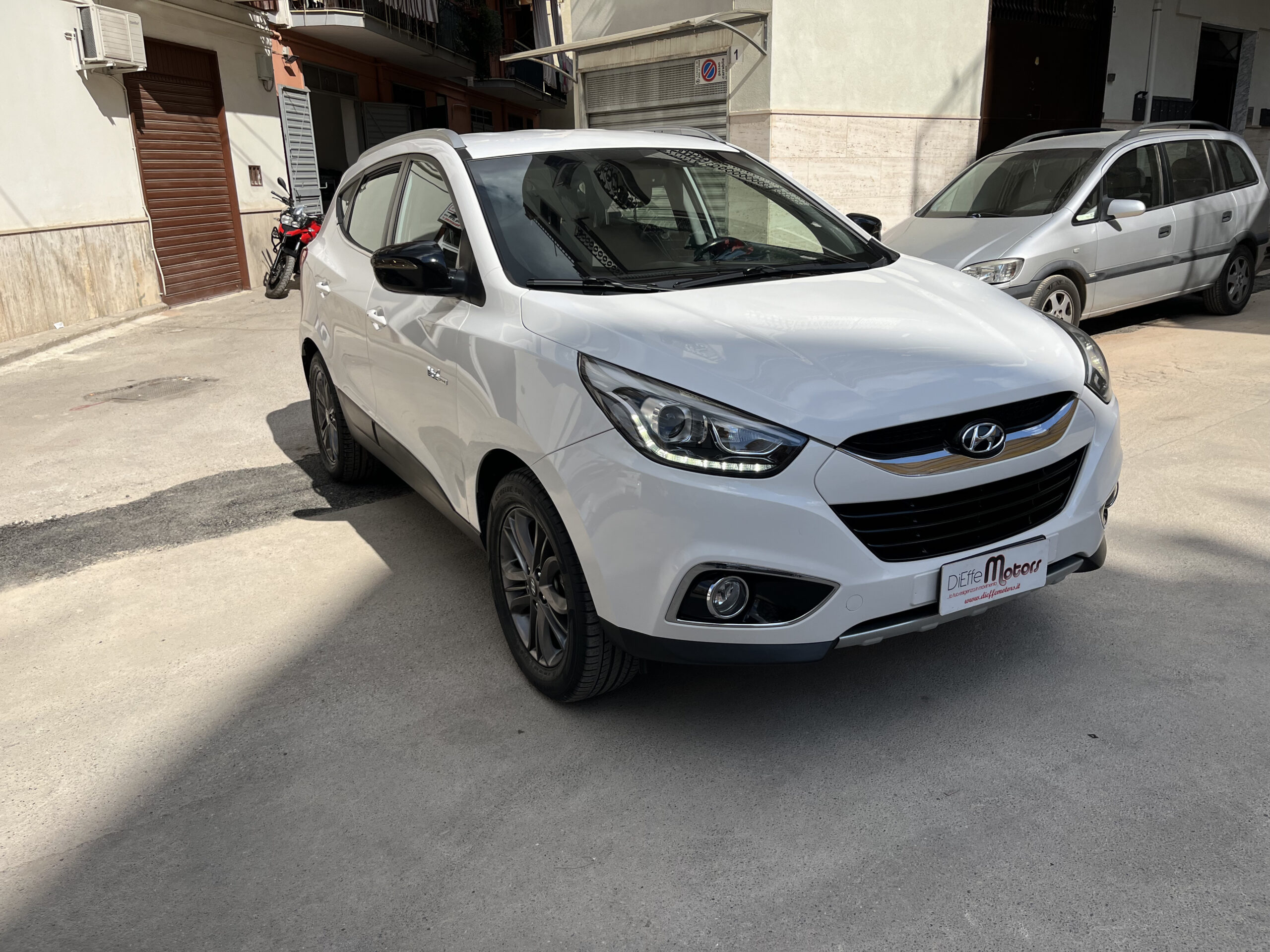 HYUNDAI IX35 1.7 CRDi 2WD XPOSSIBLE - immagine 3
