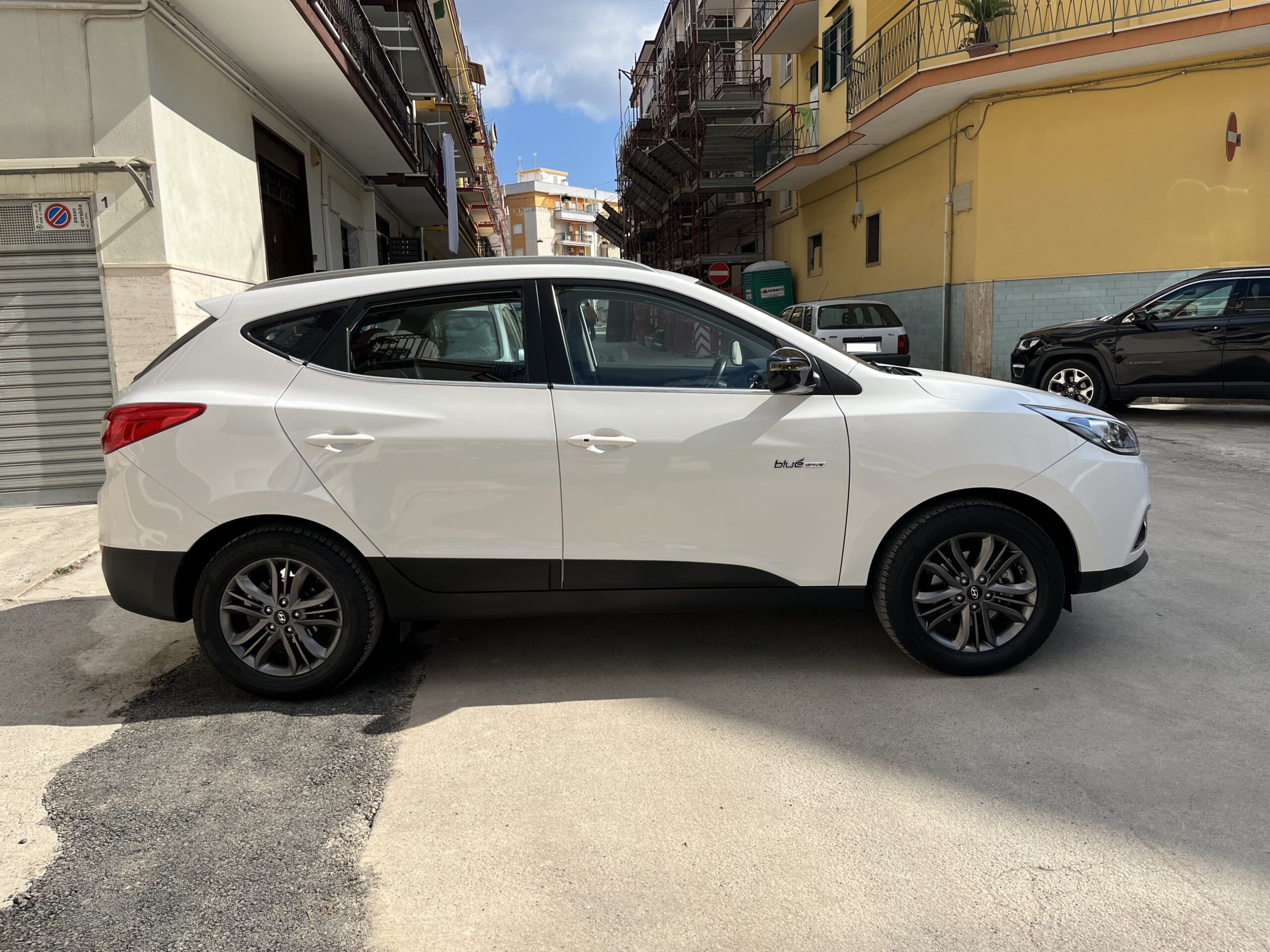 HYUNDAI IX35 1.7 CRDi 2WD XPOSSIBLE - immagine 4